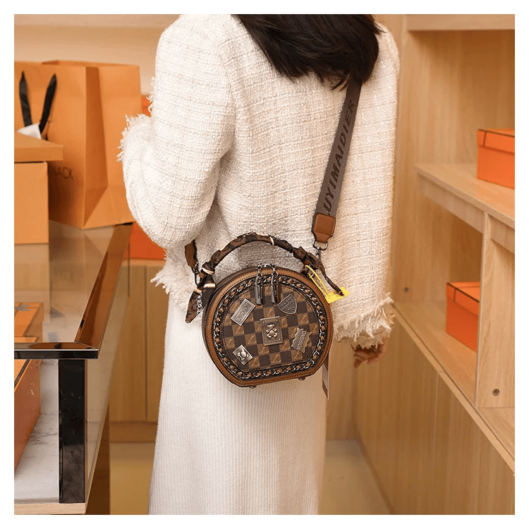 🔥 Promotion 70% OFF - Fashion Retro Bear Badge Print Leather Purse Handbags(Double Zipper)