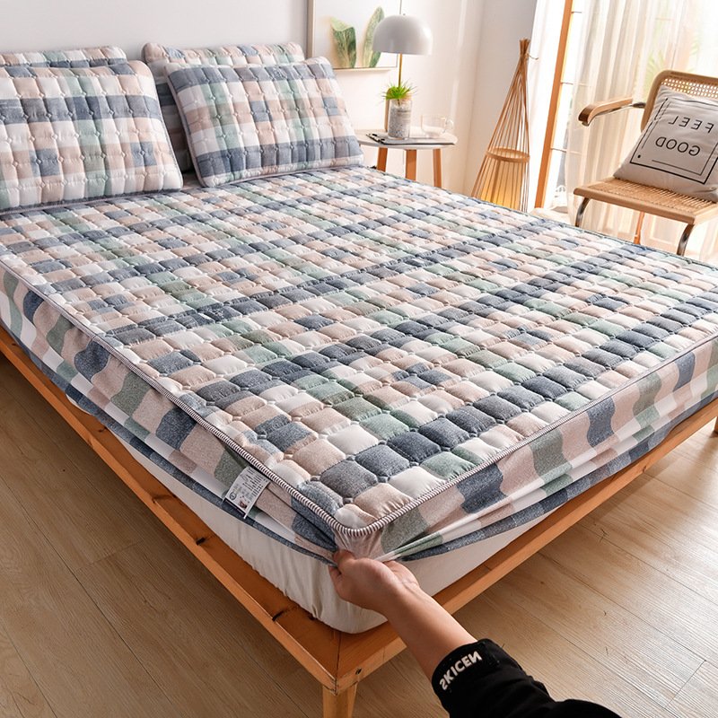 🎁Hot Sale!! 50% OFF-Sale🔥2025 Latest Breathable Silky Mattress Cover
