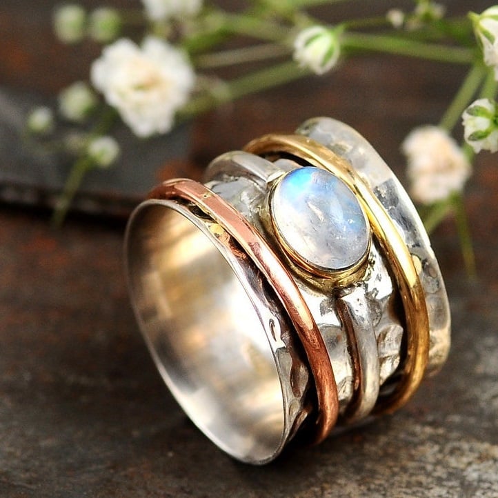 🔥 Promotion 49% OFF🎁Wide Band Two Tone Moonstone Spinner Ring
