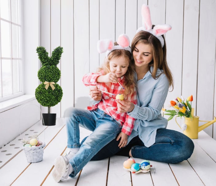 Outdoor Artificial Turf Bunny-Shaped Topiary Tree
