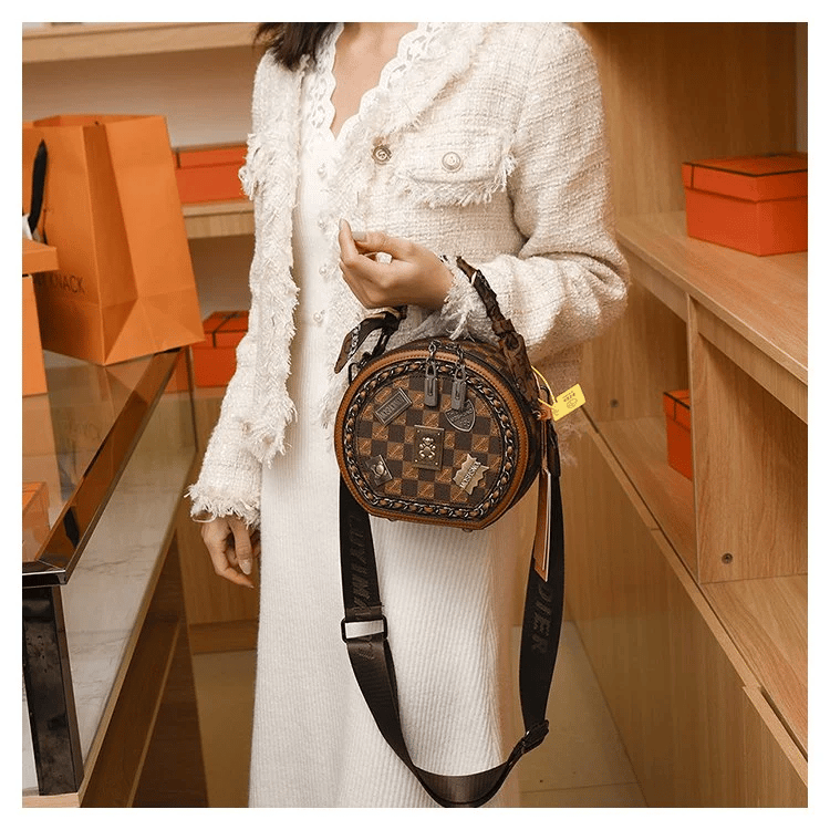 🔥 Promotion 70% OFF - Fashion Retro Bear Badge Print Leather Purse Handbags(Double Zipper)