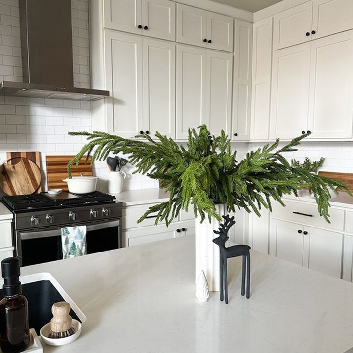 hambort™-🔥Only $7.99🔥The Best Holiday Greenery - Realistic Norfolk Pine Stems