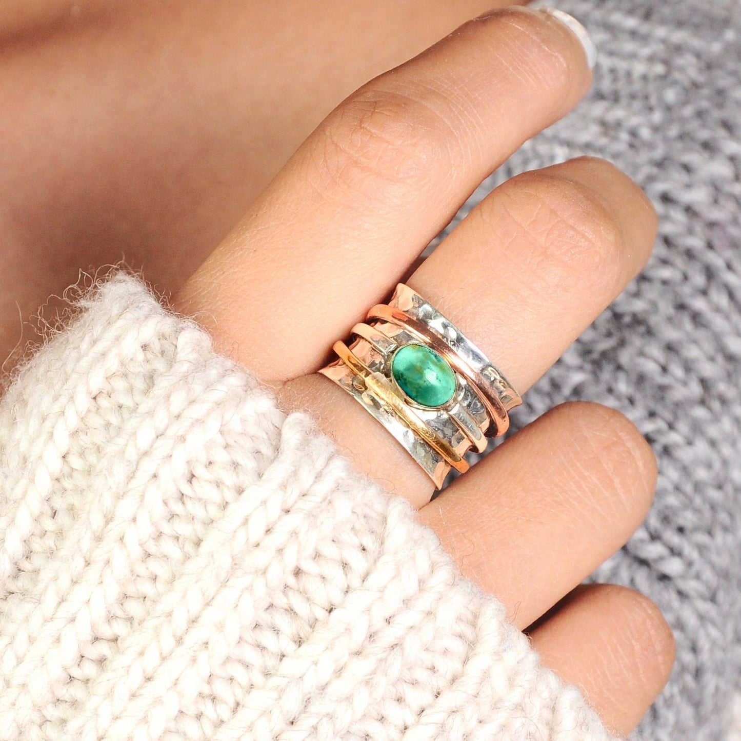 🔥 Promotion 49% OFF🎁Wide Band Two Tone Moonstone Spinner Ring