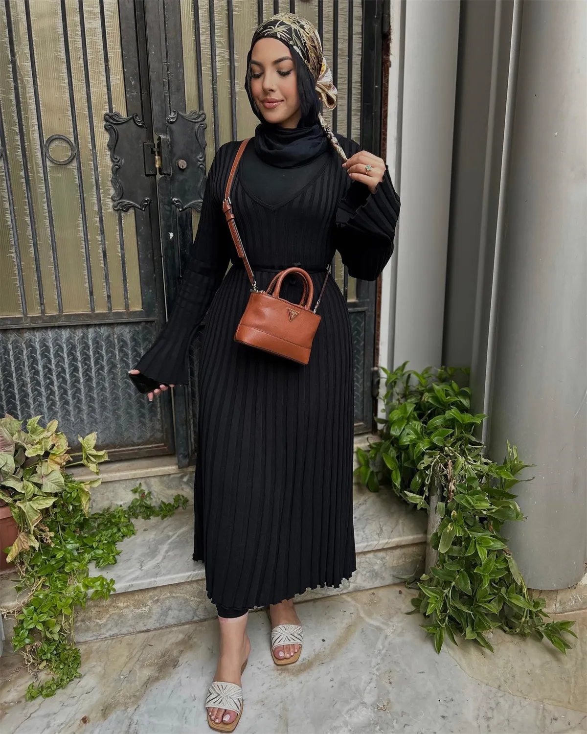 2025 Fall New Sleeved Knit Midi Dress(Buy 2 Free Shipping)
