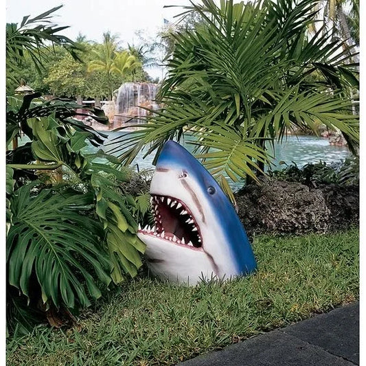 hambort™-Great White Shark Garden Art