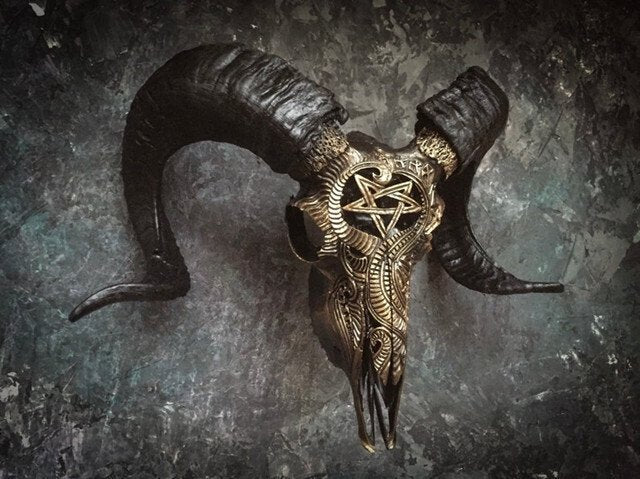 hambort™-Carved Ram Skull