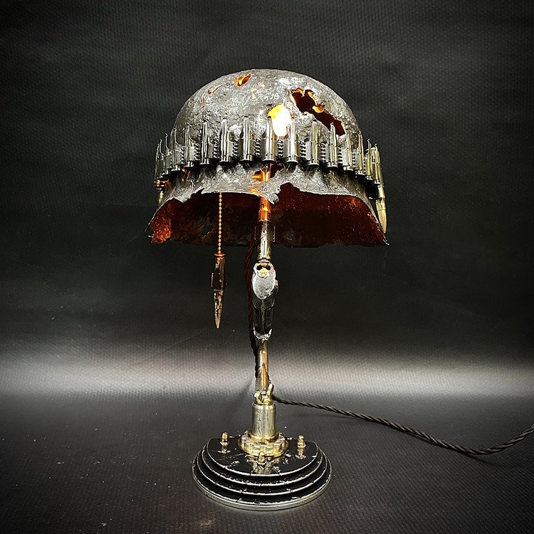 hambort™-War Relic Lamp-Remembering that history