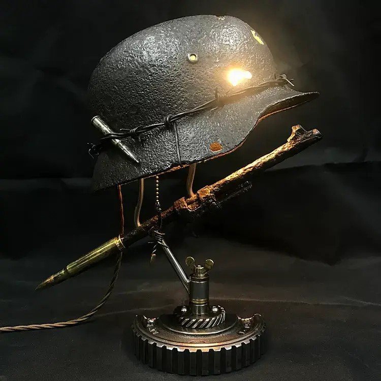 hambort™-War Relic Lamp-Remembering that history